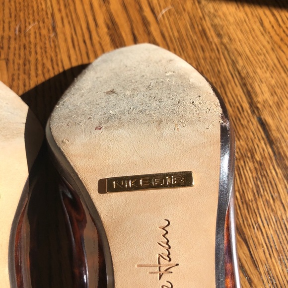 Cole Haan NikeAir Tortoise Shell Patent Heels 7B - Picture 7 of 10